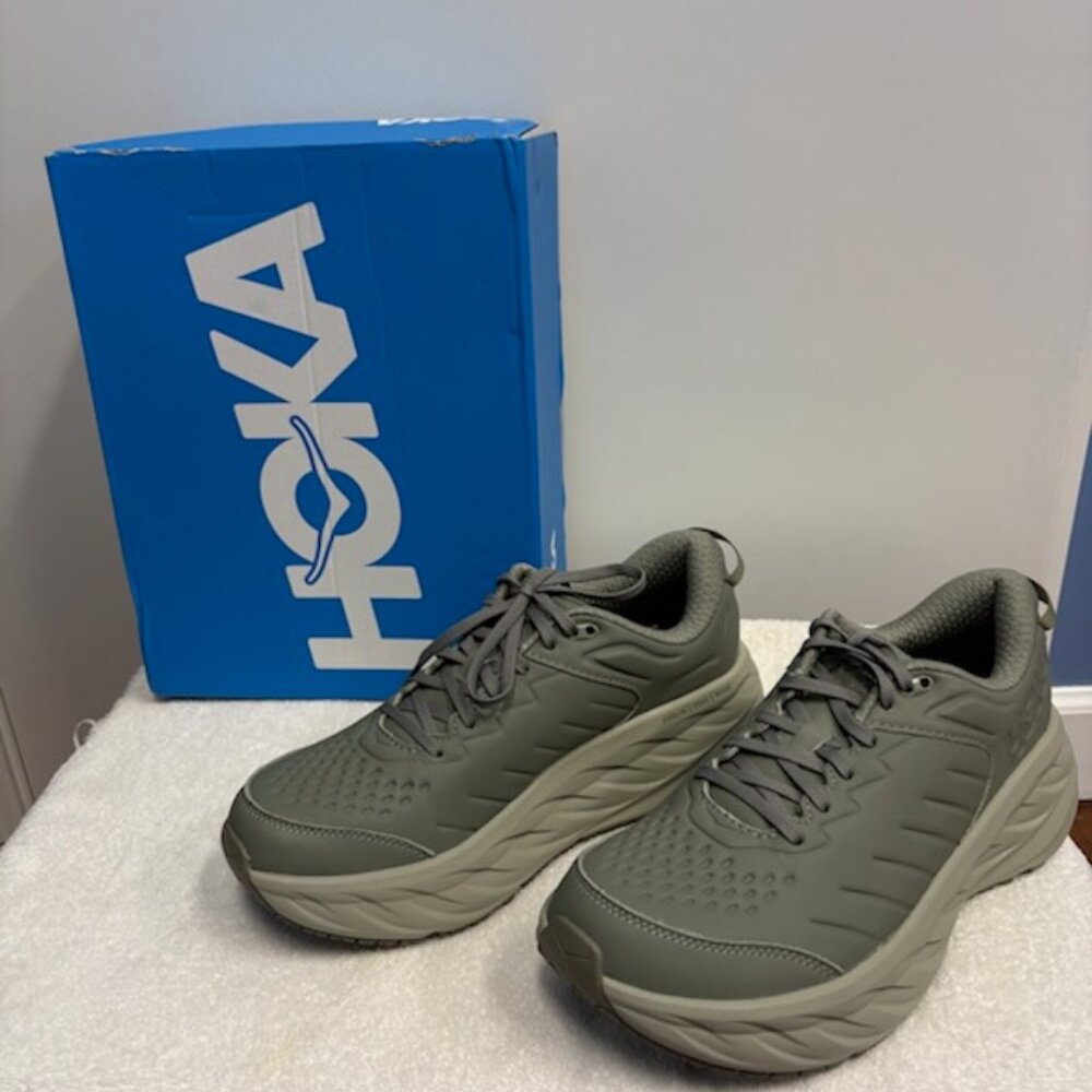 Mens Hoka running shoe 9.5 medium